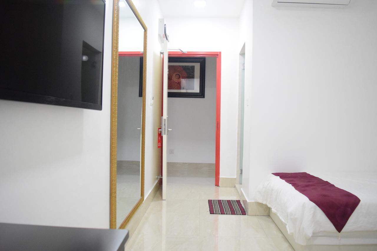 ספאנג S Rose Hotel מראה חיצוני תמונה